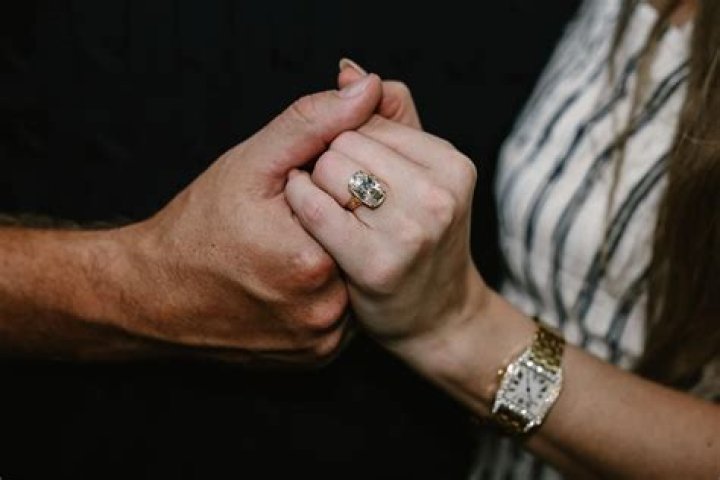 Did Jill Martin From Shop Today Get Married? Husband, Engaged And Wedding Details