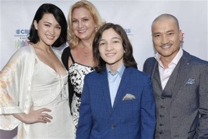 Filipino: Jon Jon Briones Wife: Megan Johnson Briones, Wiki, Biography, Family and Children