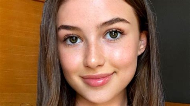 Hannah Rose May Age, Wiki, Biography, Height, Instagram, Net Worth. Boyfriend