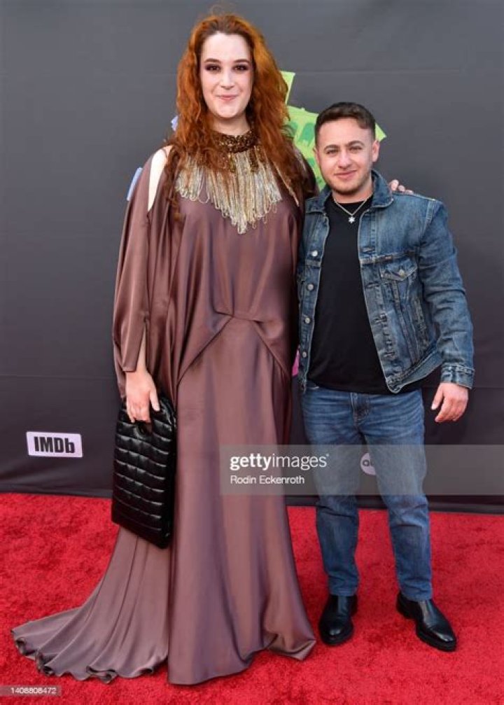 Is Dana Aliya Levinson Trans? Everything On The Actress’ Wikipedia & Facts To Know
