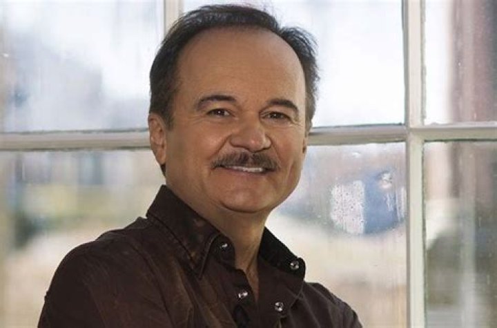 Jimmy Fortune Bio, Age, Wife, Net Worth, Songs, and Statler Brothers