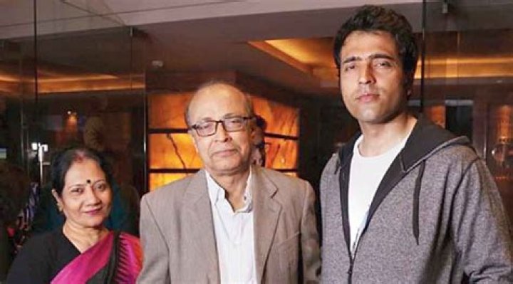 Rangan Chatterjee Wife, Wiki, Family, Net Worth, Ethnicity.
