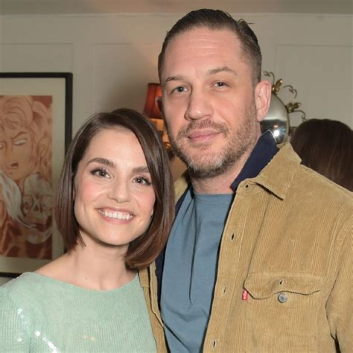 Tom Hardy Bio, Age, Wife, Children, Net Worth, Movies and TV Shows